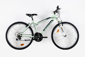 Adventure 18 női 17